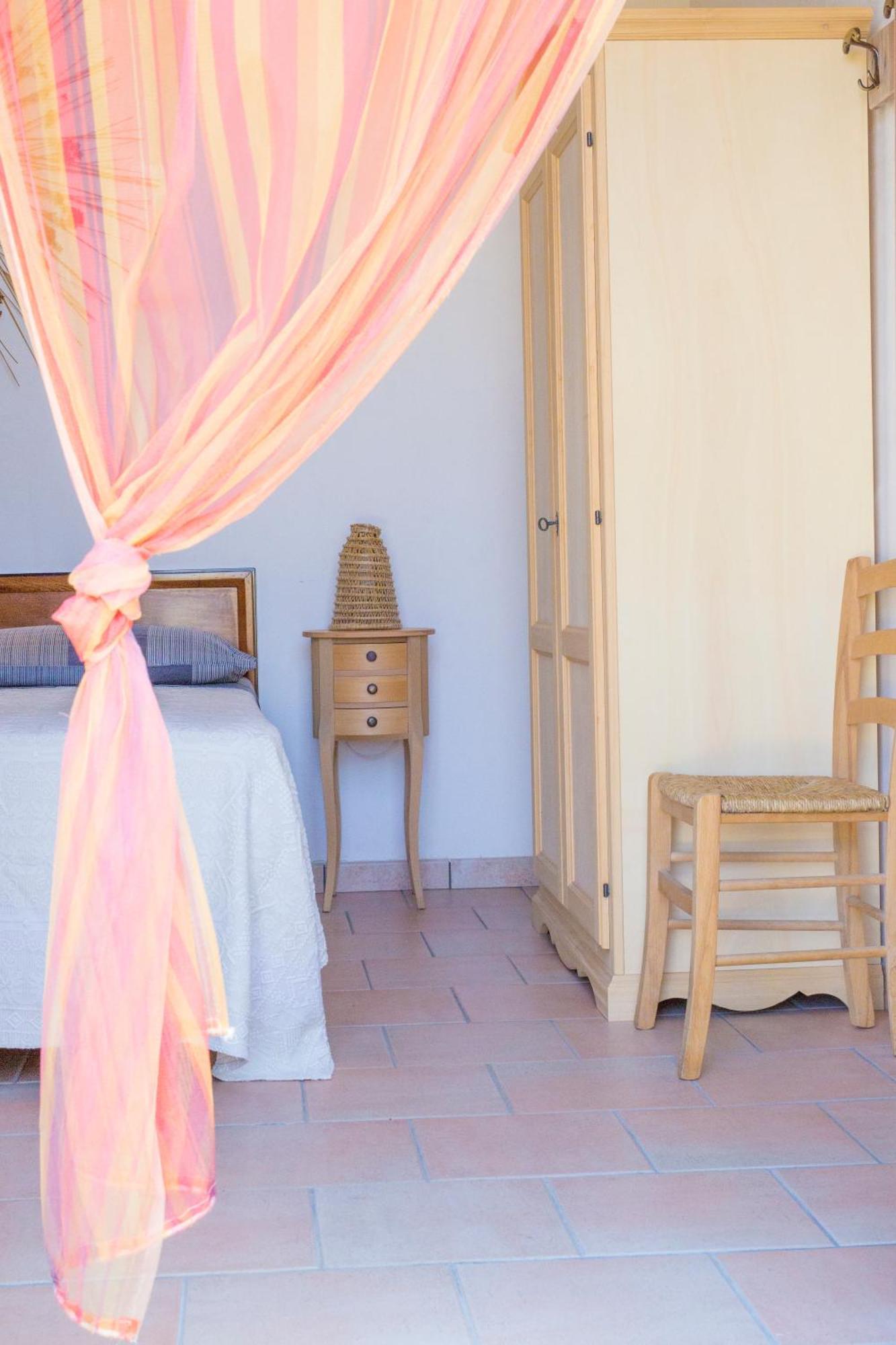 אוטרנטו Agriturismo La Palascia Masseria Agreste חדר תמונה